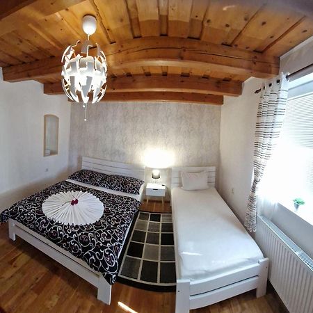 Apartman Erika - Besenova Bagian luar foto