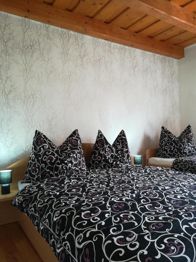 Apartman Erika - Besenova Bagian luar foto