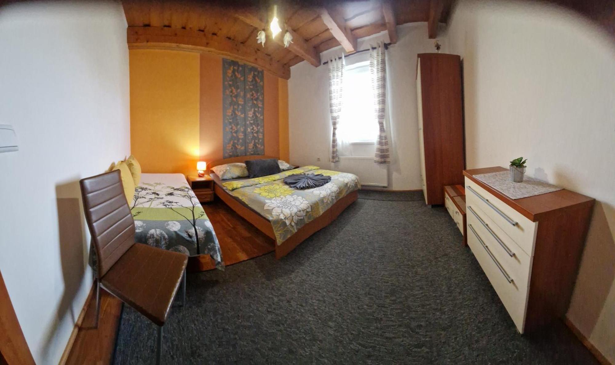 Apartman Erika - Besenova Bagian luar foto