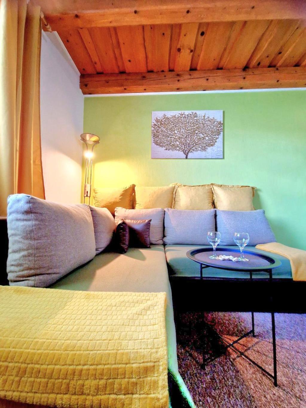 Apartman Erika - Besenova Bagian luar foto