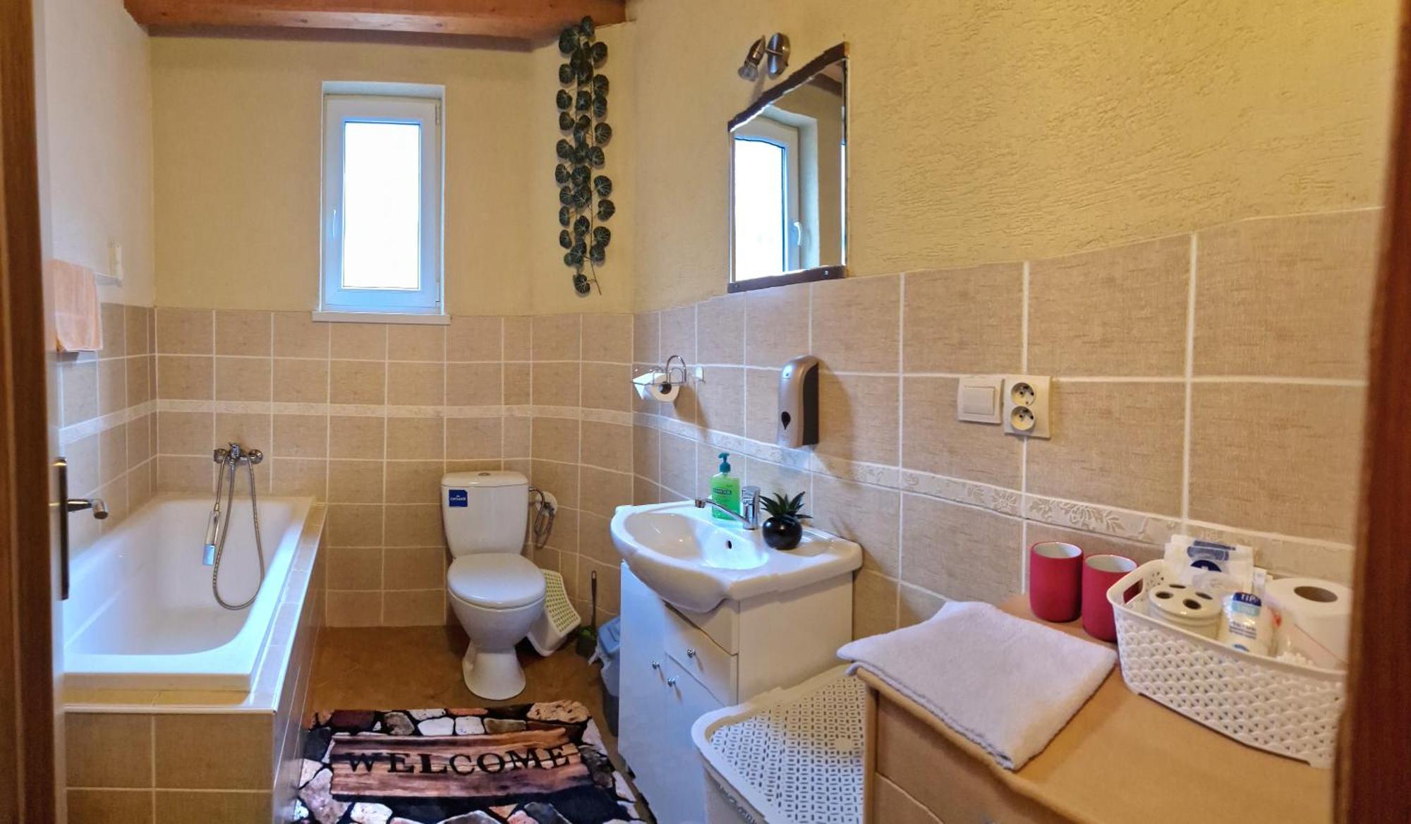 Apartman Erika - Besenova Bagian luar foto